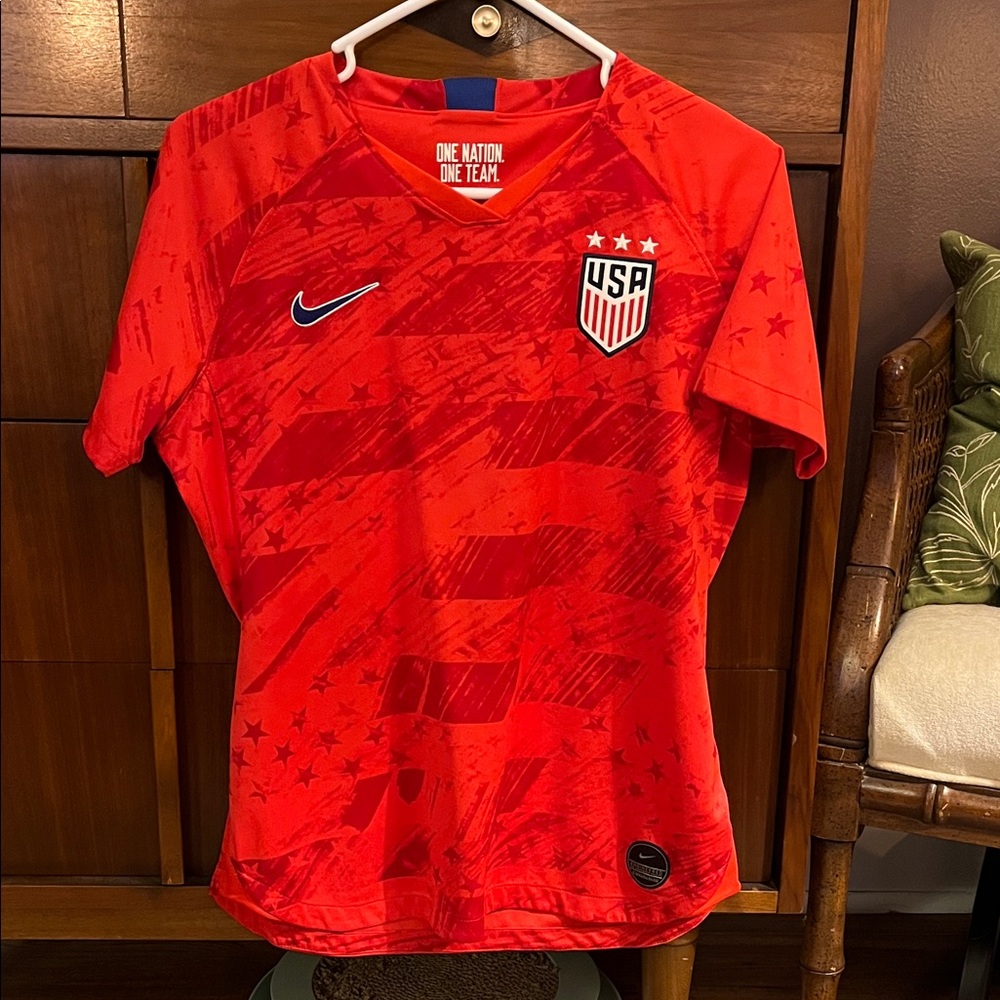 Nike Women’s Nike Certified 2020 Women’s USA Soccer Jersey -  Bright Red